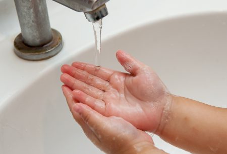 インフルエンザ予防に手洗い
